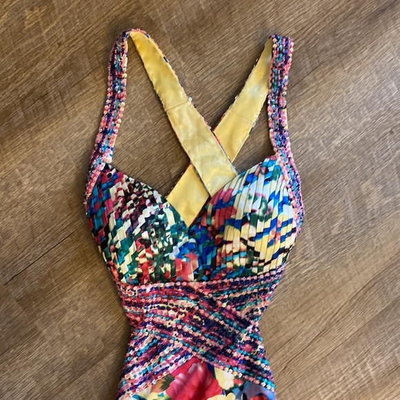 Cache Y2K Backless Abstract Beaded Formal Dress Size 4 - Picture 5 of 11